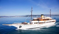 Motor yacht�RS EDEN